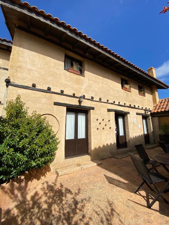 Casa Rural Dos Reales San Cristobal de Boedo Ngoại thất bức ảnh